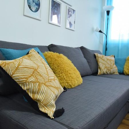 Central Apartment Cuprija Luaran gambar