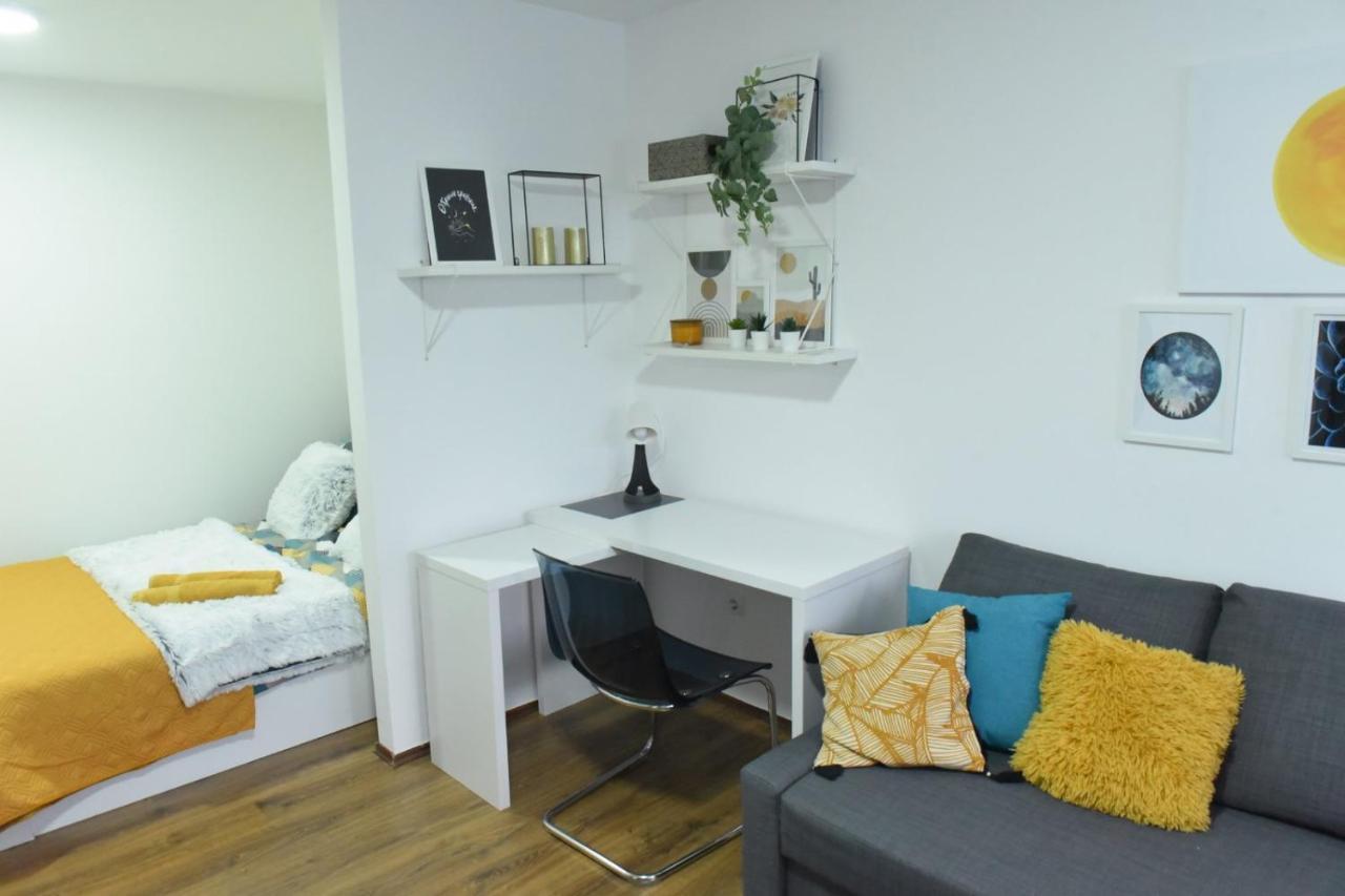 Central Apartment Cuprija Luaran gambar
